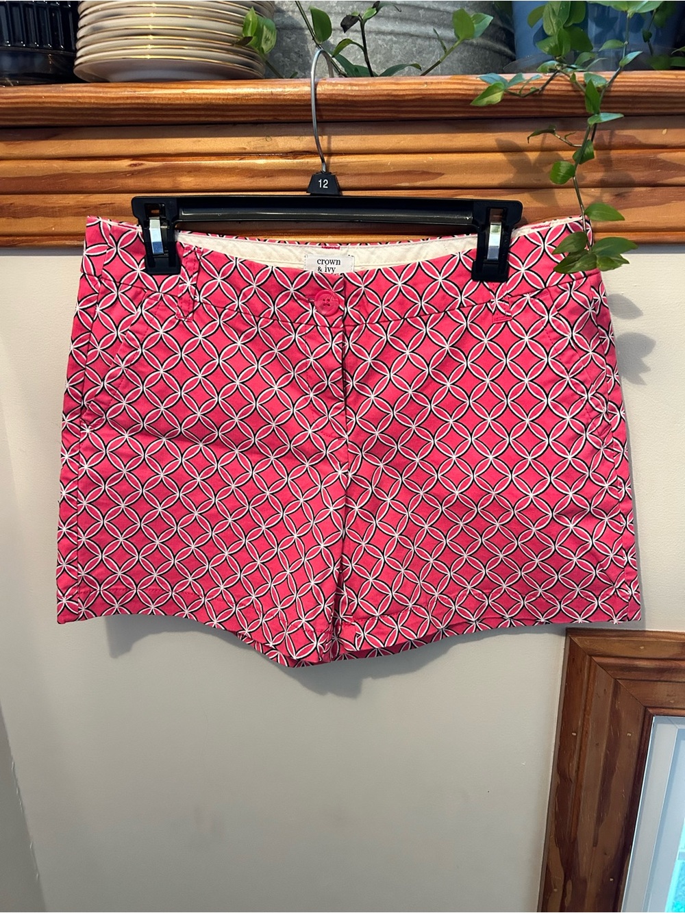 crown & ivy Pink Geometric Print Bermuda Shorts